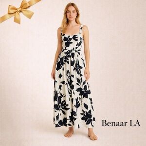 Benaar LA Cotton Maxi Dress Size Small White & Black Floral